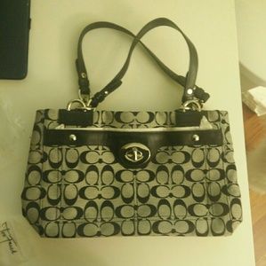 Coach purse and kate spade bag
