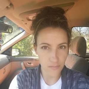 Meet your Posher, Lesley