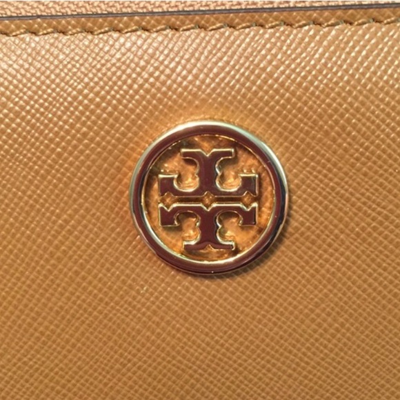 💥SOLD💥 Tory Burch Robinson Smartphone Wristlet - Picture 4 of 4
