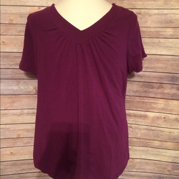 Plum tee