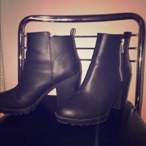 H&M Black leather Boots