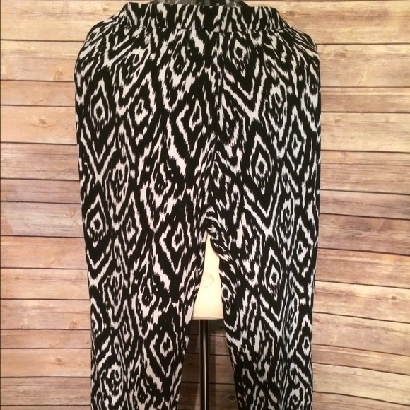 Black & white palazzo pants