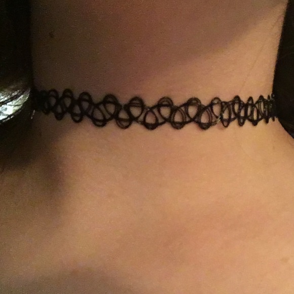 Black Choker