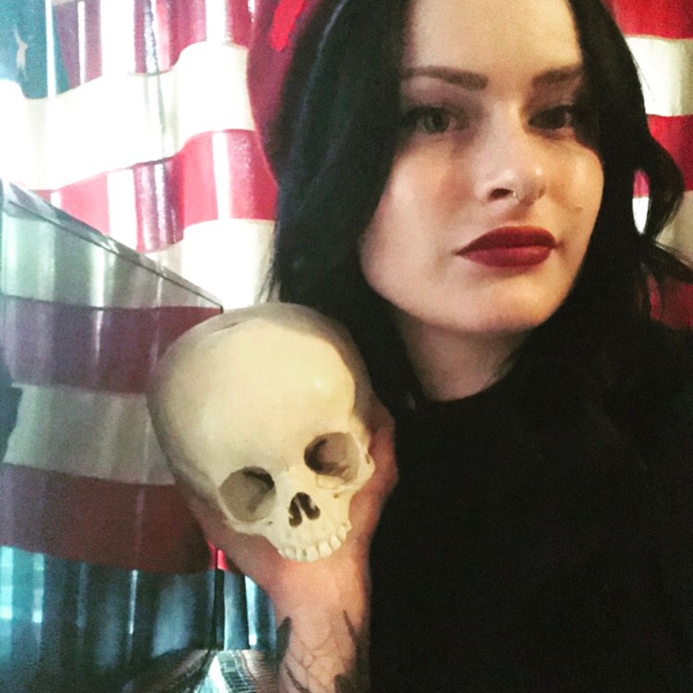 Meet your Posher, Alice