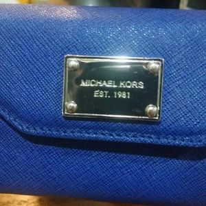 Michael Kors iPhone Wallet Case