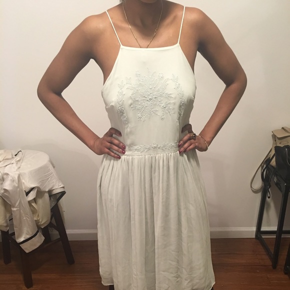 Dresses & Skirts - Zara Sea foam Green Sundress