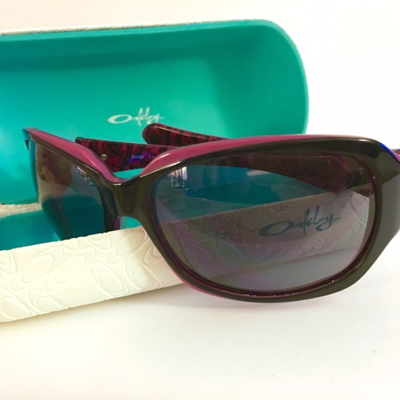 Oakley Script 05-963 Sunglasses