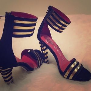 Size 8 Jeffrey Campbell *Ibiza Last || Never worn.