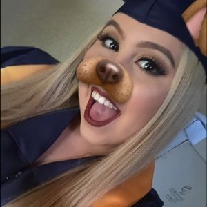 Meet your Posher, Blanca