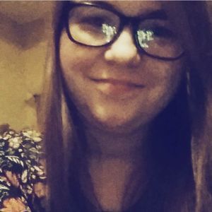 Meet your Posher, Kacey