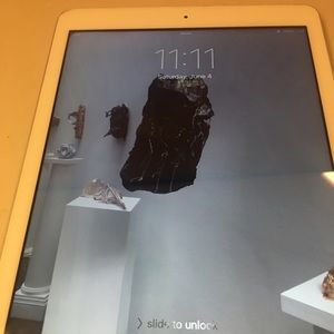 16gb iPad Air *SOLD