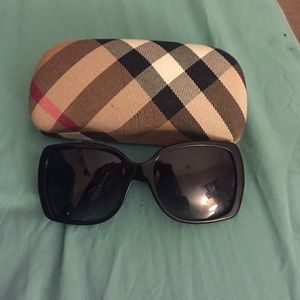 Burberry sunglasses