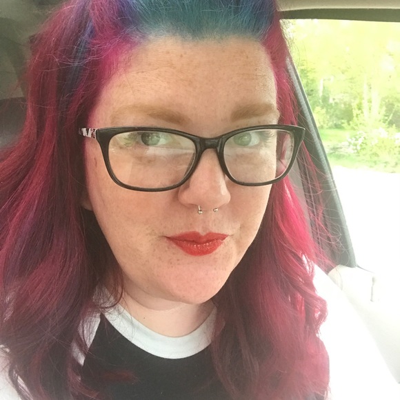 Meet your Posher, Libby - Picture 7 of 8