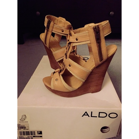 Shoes - Picture 2 of 3