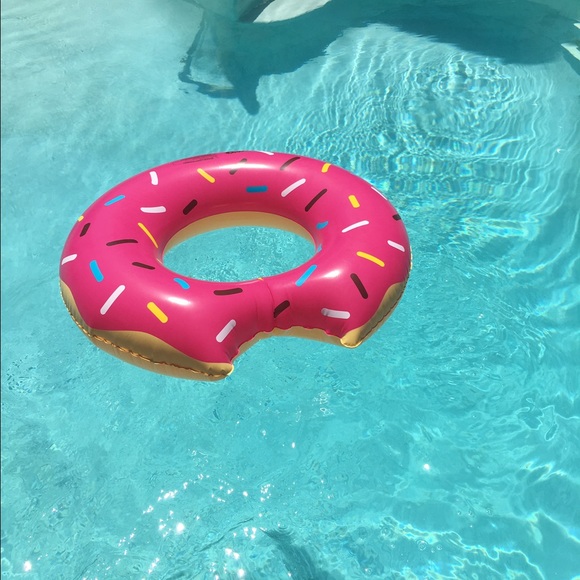 Meet your Posher, Stephanie - Picture 1 of 1