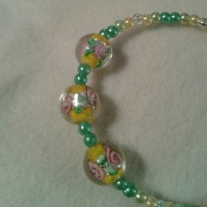 Bracelet , 3 Glass Beads with Flowers,small beads