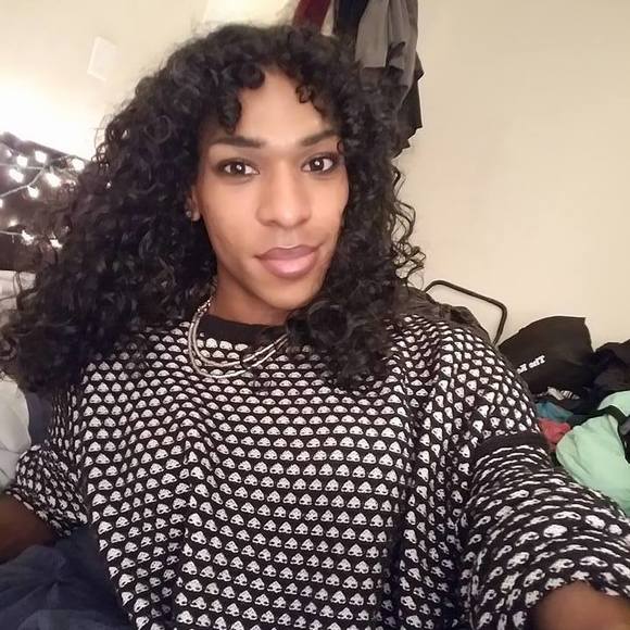 Meet your Posher, Diana alexandra