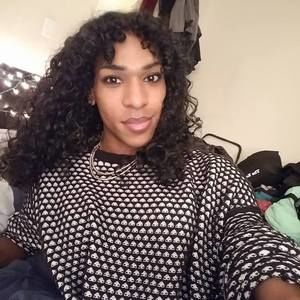 Meet your Posher, Diana alexandra