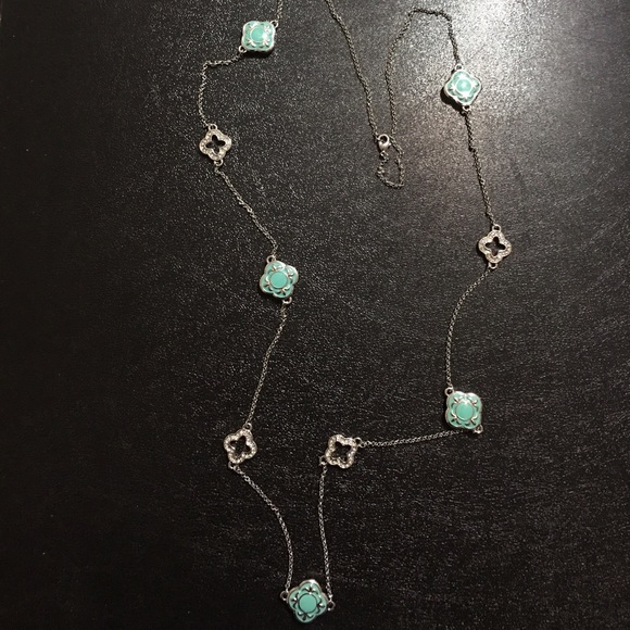 ❤️NEW❤️ Mint Green Lucky Clover 36" Long NL