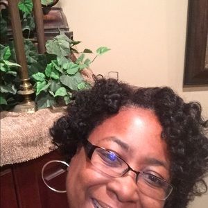 Meet your Posher, Chanda