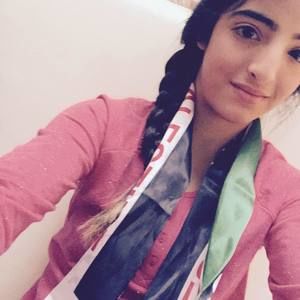 Meet your Posher, Dimah