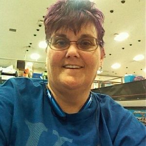 Meet your Posher, Bobbi