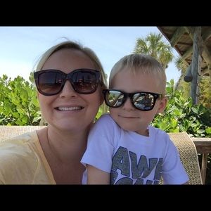 Meet your Posher, Kim