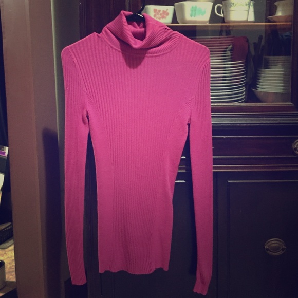 Express Hot Pink L/S Lightweight Top, Size Medium!