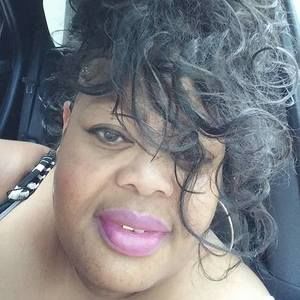 Meet your Posher, Lisaqueendeeva