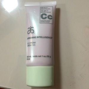 Arbonne CC Cream in Light
