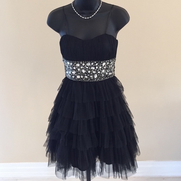Deb Dresses & Skirts - 💐NWOT Stunning black dress