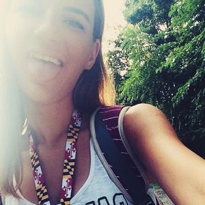 Meet your Posher, Danielle
