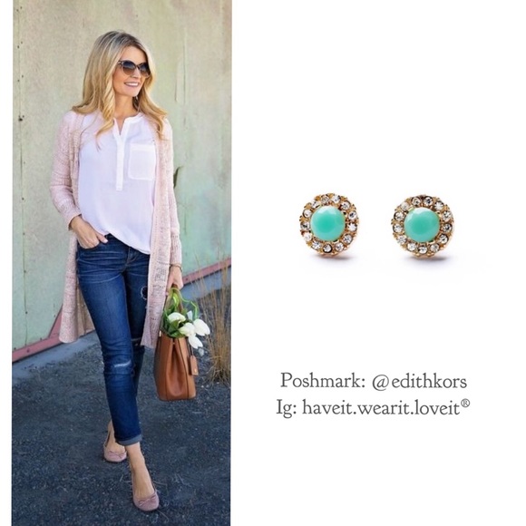 Lovely mint stud earrings - Picture 5 of 5