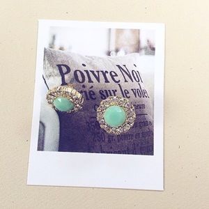 Lovely mint stud earrings