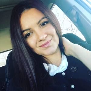 Meet your Posher, Jenny