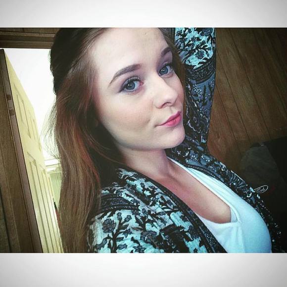 Meet your Posher, Brianna