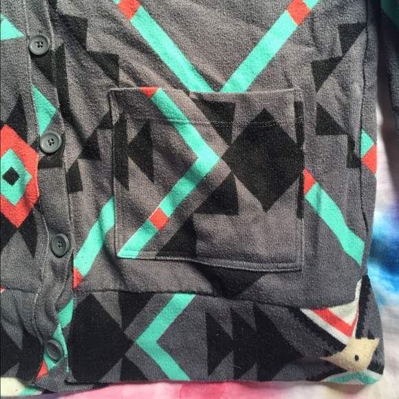 nollie pattern sweater - Picture 2 of 2