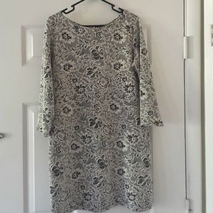 Black and white fitted dress!