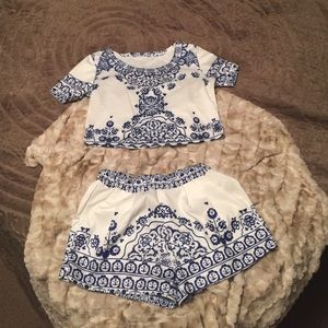 Crop top short set