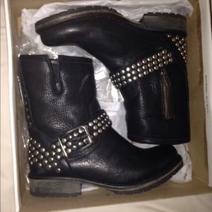 Steve Madden biker boots size 7 1/2