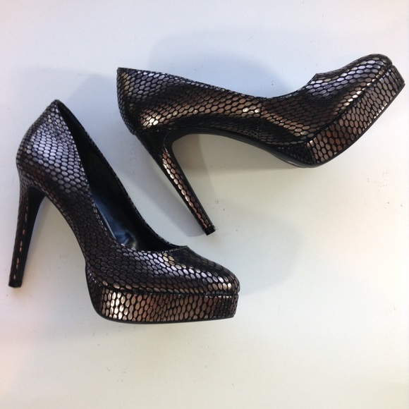 NEW JESSICA SIMPSON platform high heel pumps black - Picture 3 of 5