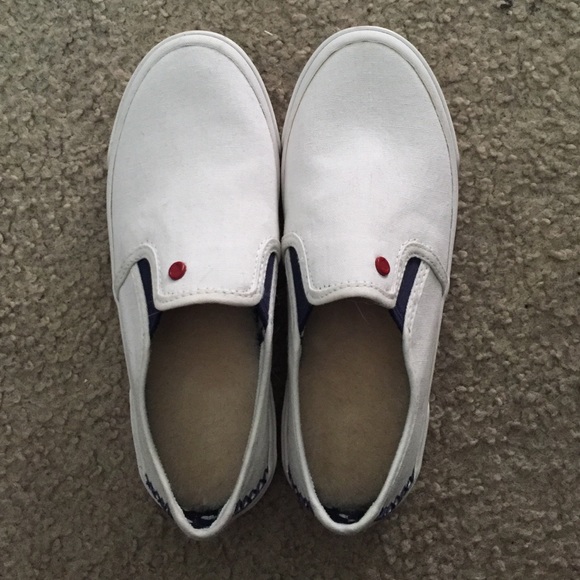 Kids size 4 Uggs
