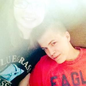 Meet your Posher, Laurel