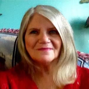 Meet your Posher, Janis