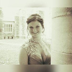 Meet your Posher, Haylee