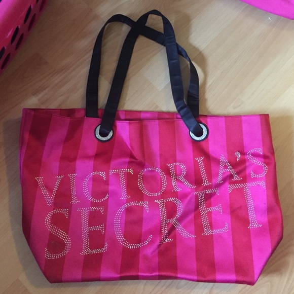 Victoria's Secret Tote!