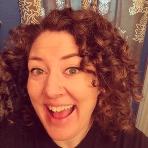 Meet your Posher, Beth