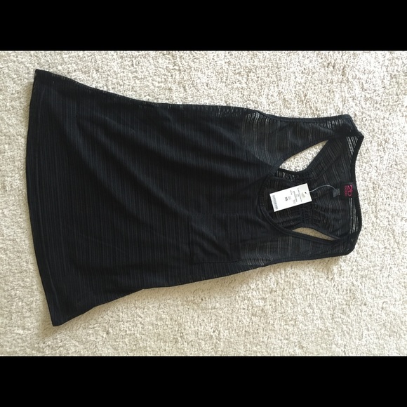Sleeveless top