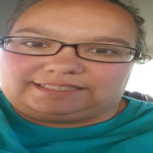 Meet your Posher, Latisha