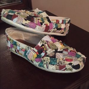 TOMS - Custom Patchwork